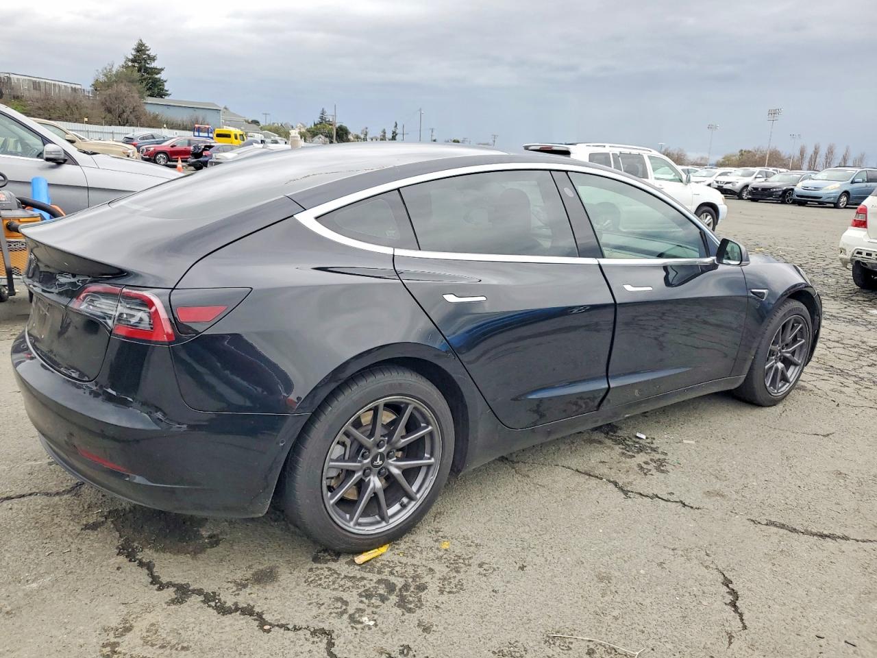 2018 TESLA MODEL 3 photo 7