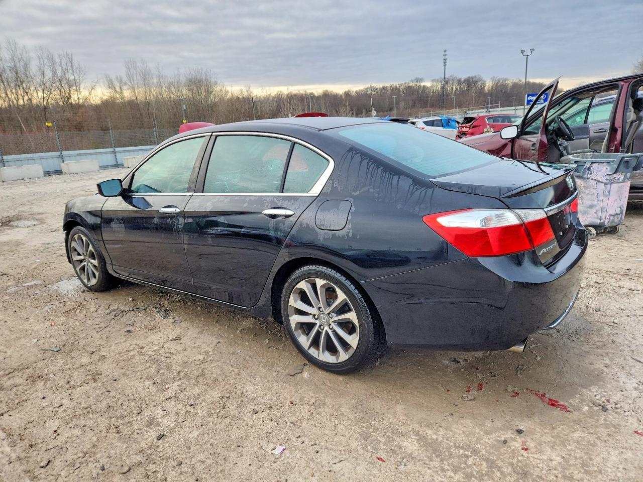 2013 HONDA ACCORD SPORT photo 2