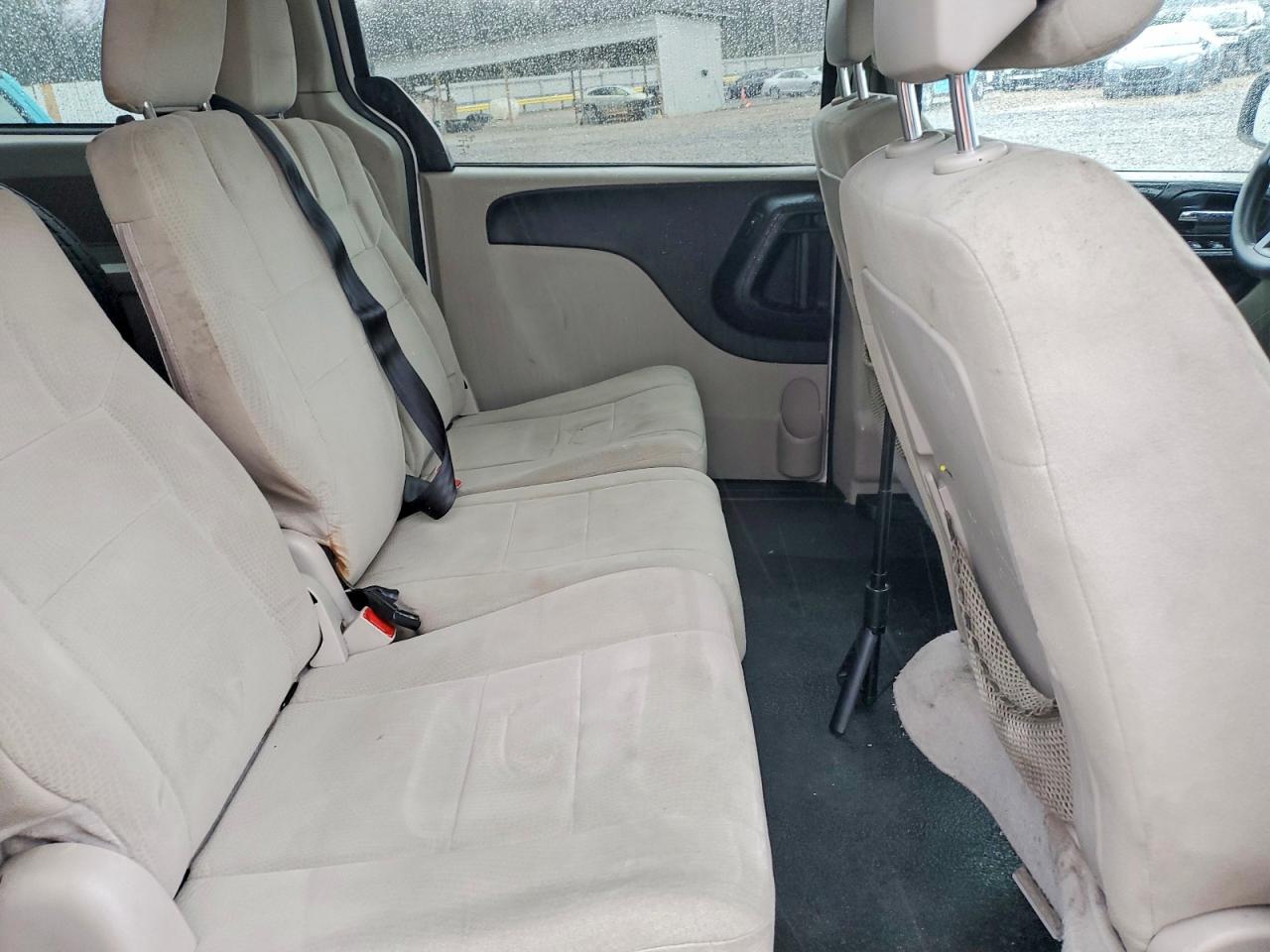 2013 DODGE GRAND CARAVAN SE photo 11