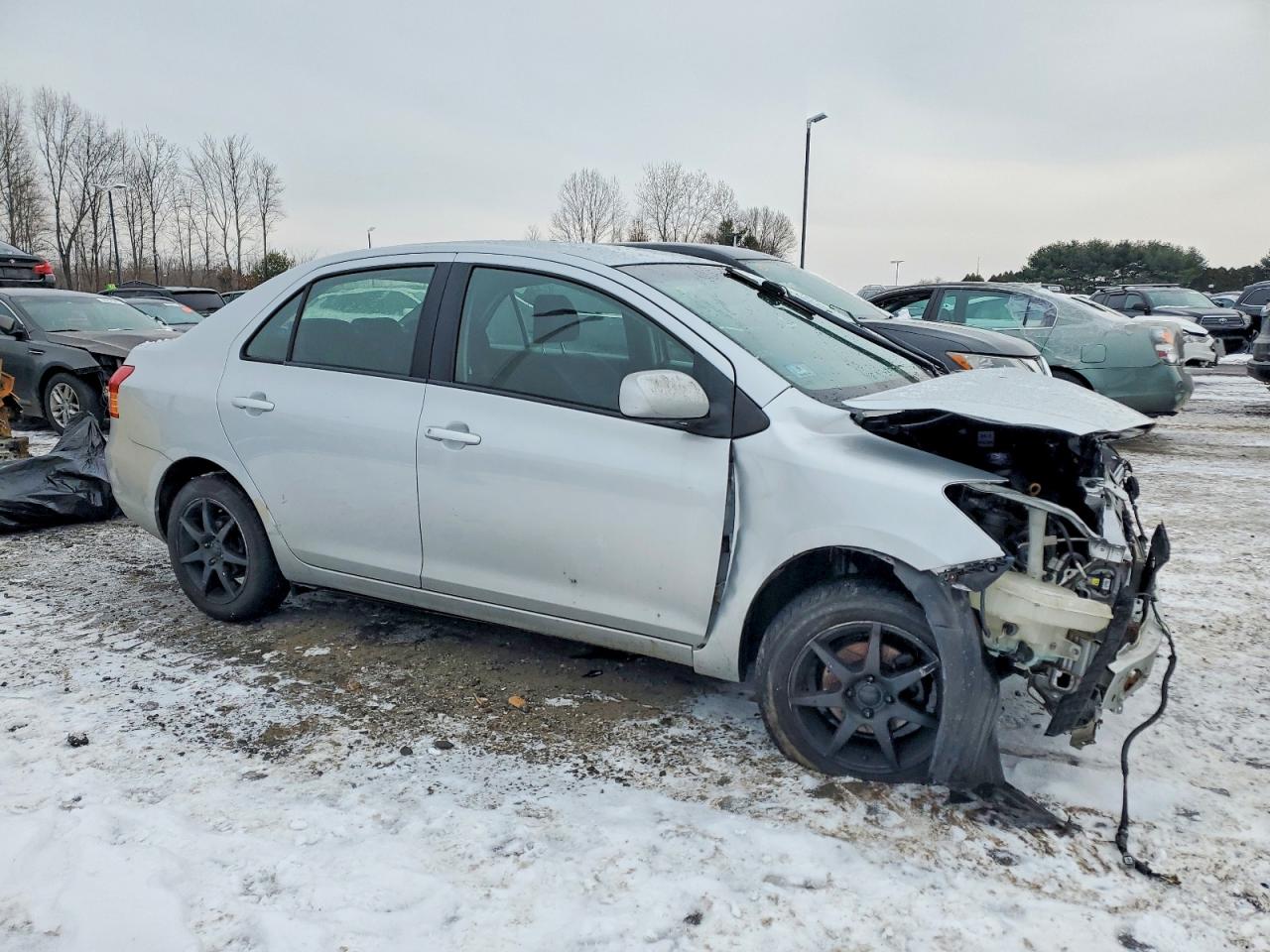 2007 TOYOTA YARIS photo 4