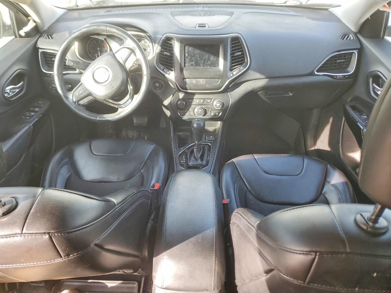 2019 JEEP CHEROKEE LATITUDE PLUS photo 15