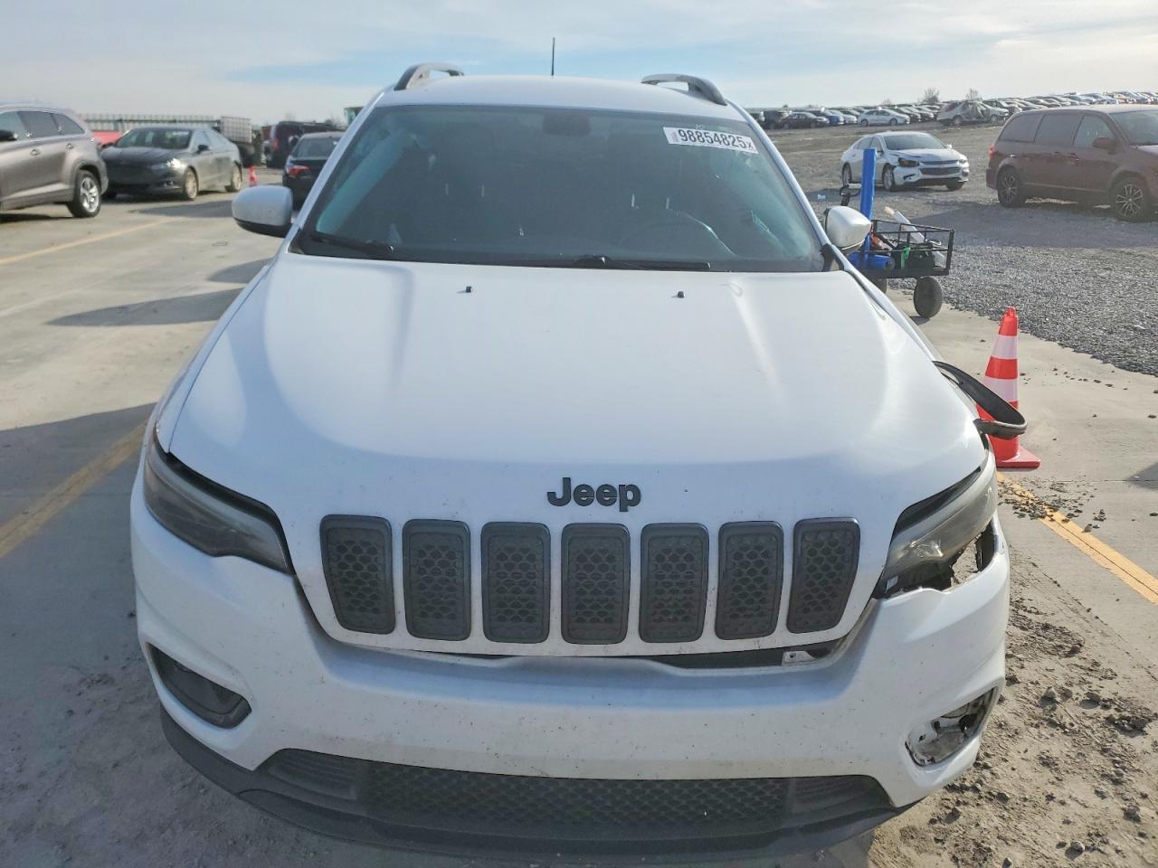 2019 JEEP CHEROKEE LATITUDE PLUS photo 9