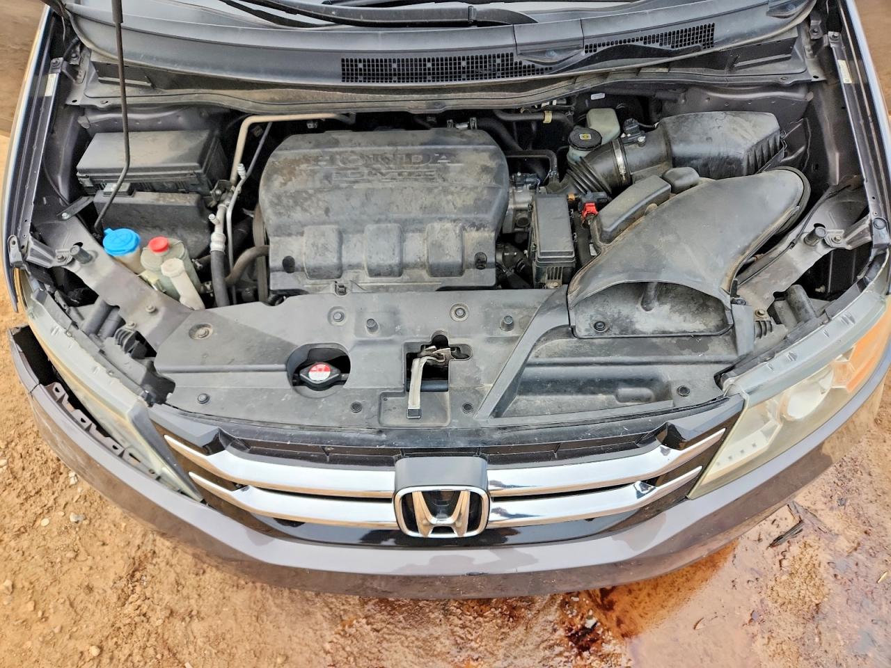 2016 HONDA ODYSSEY photo 12