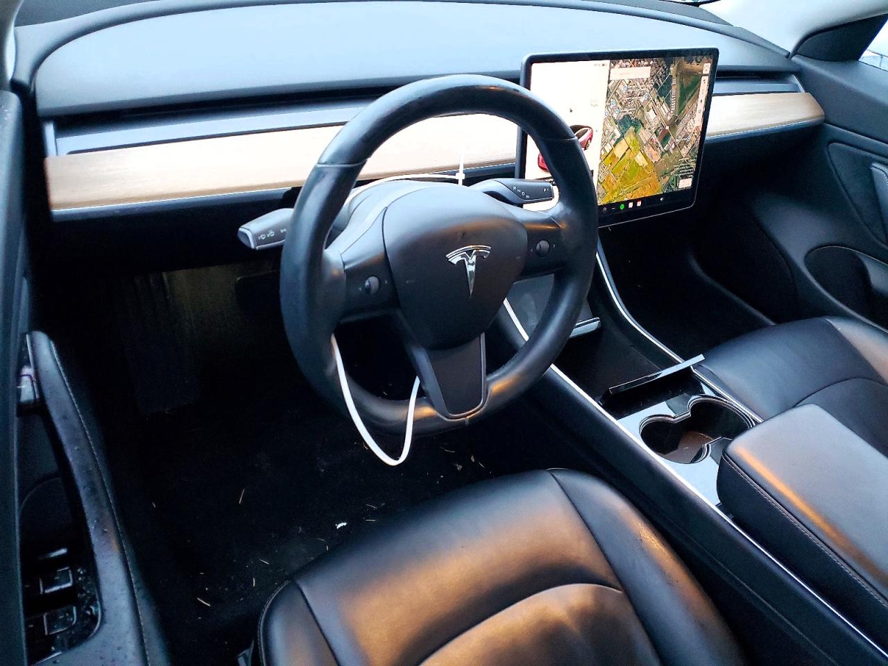 2018 TESLA MODEL 3 photo 8
