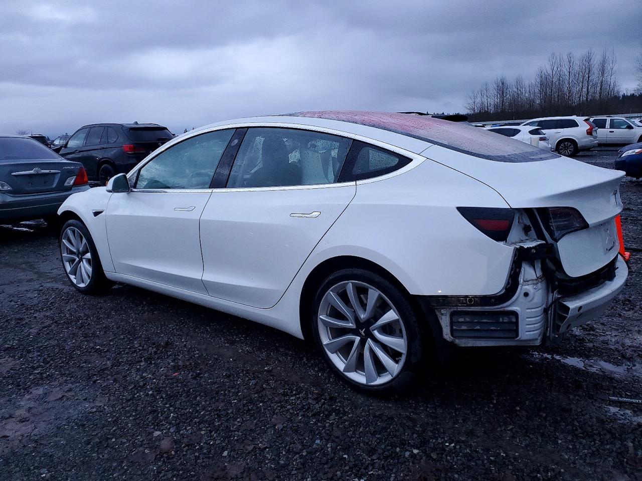2018 TESLA MODEL 3 photo 2