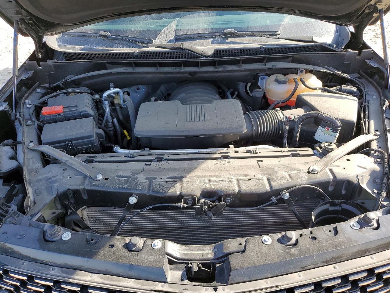 2024 CADILLAC ESCALADE ESV LUXURY photo 12