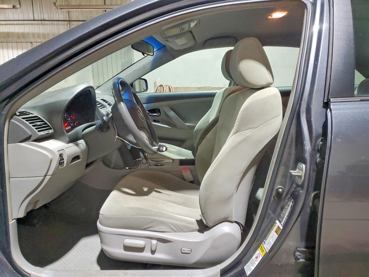 2009 TOYOTA CAMRY BASE photo 7