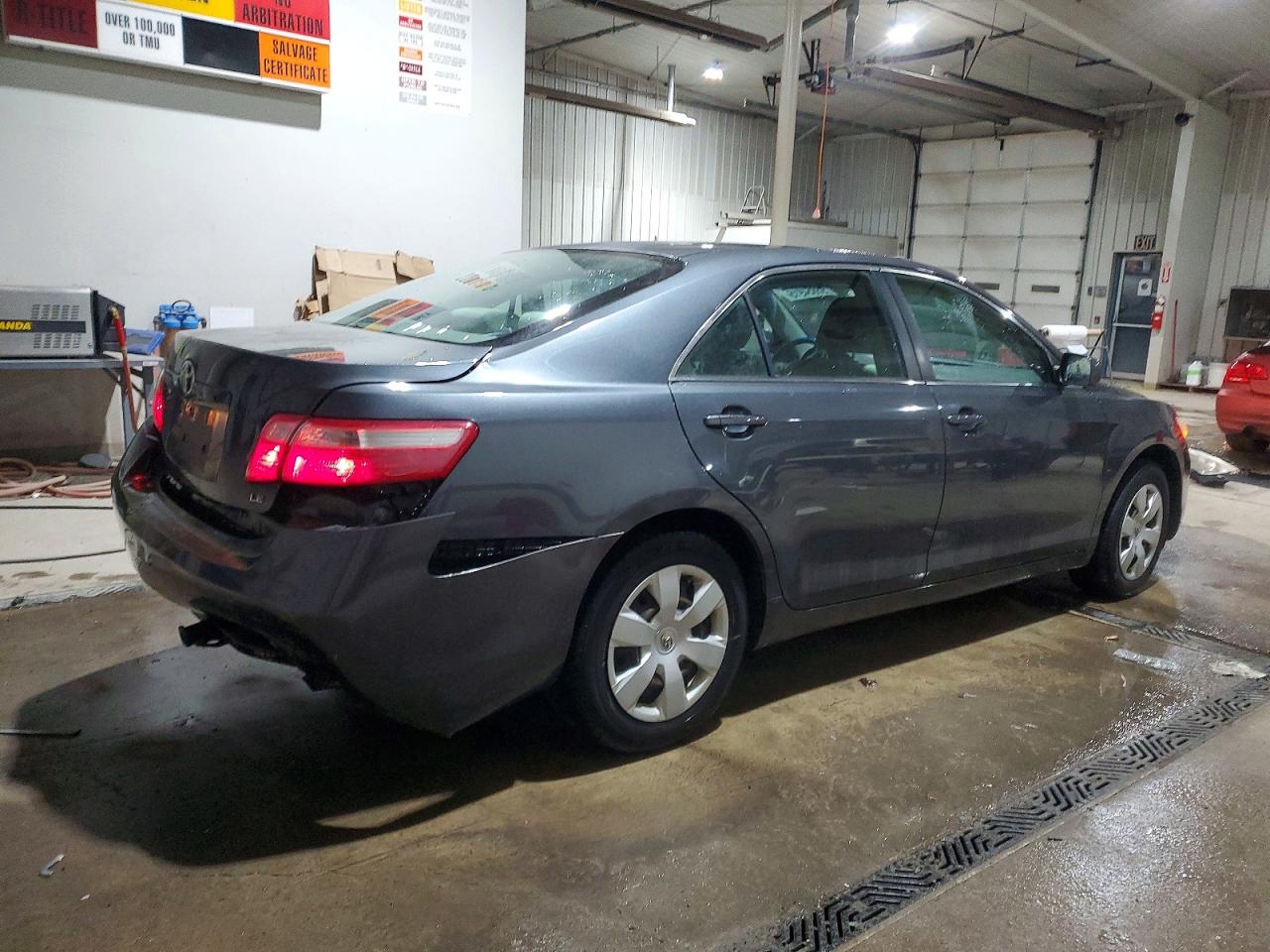 2009 TOYOTA CAMRY BASE photo 3