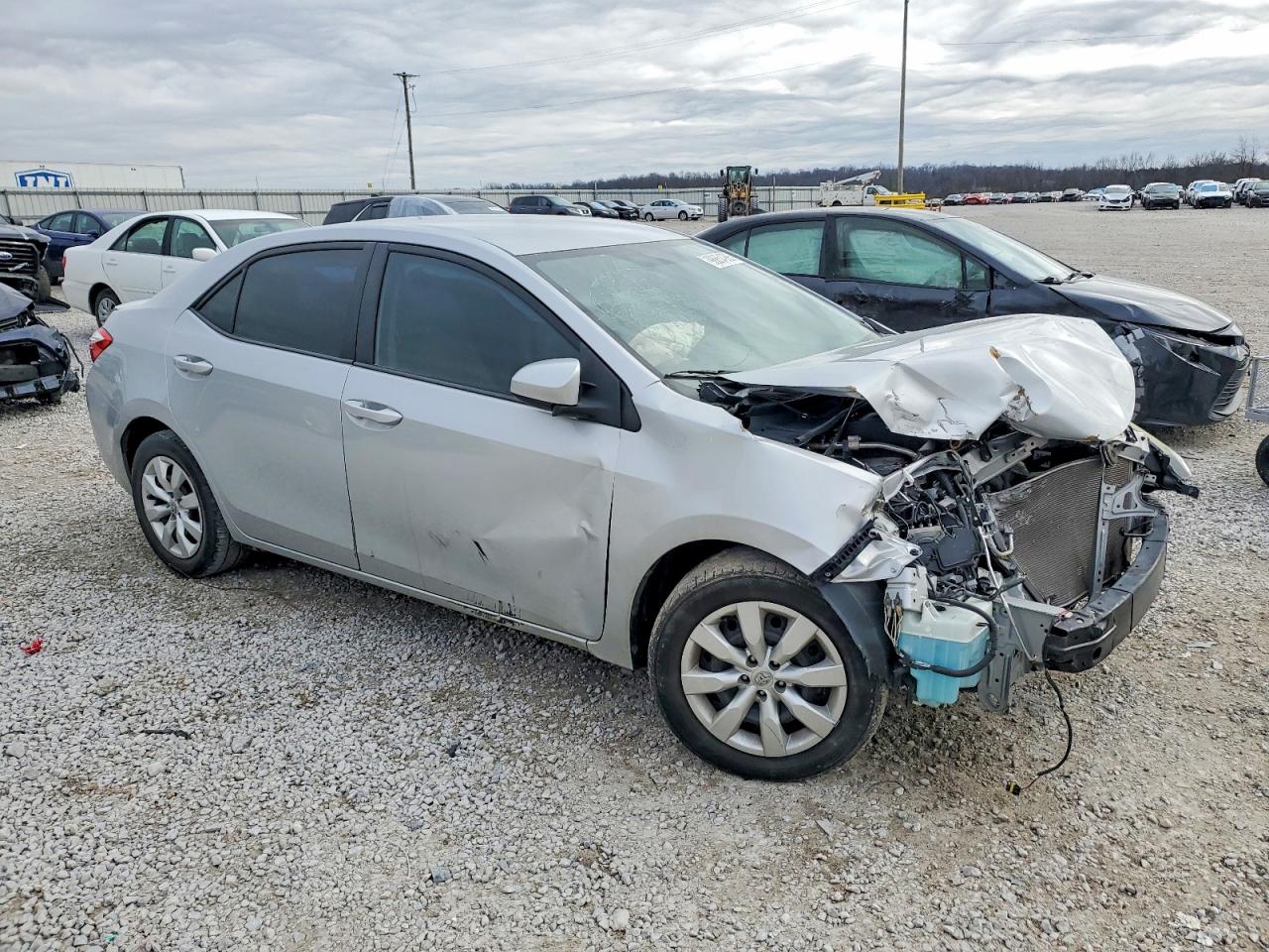 2015 TOYOTA COROLLA L photo 7