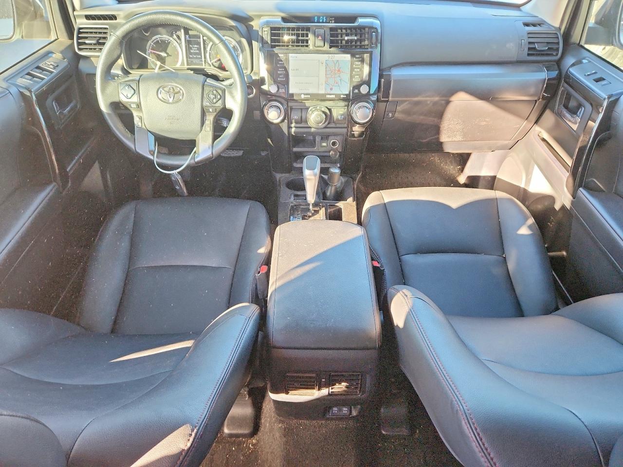 2022 TOYOTA 4RUNNER SR5 PREMIUM photo 8