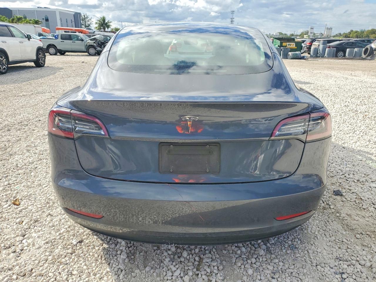 2023 TESLA MODEL 3 photo 16