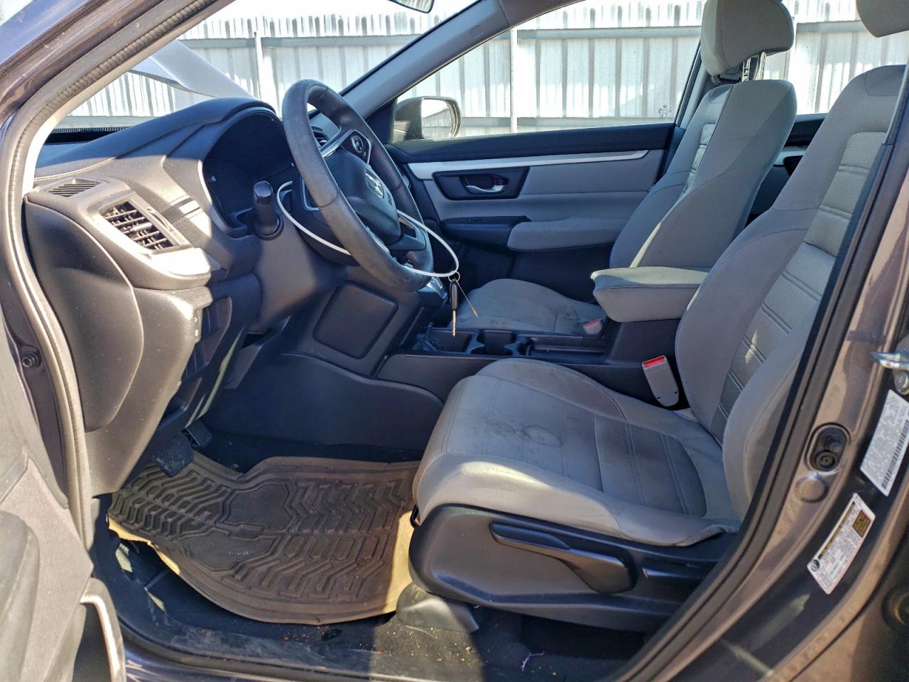 2017 HONDA CR-V LX photo 7
