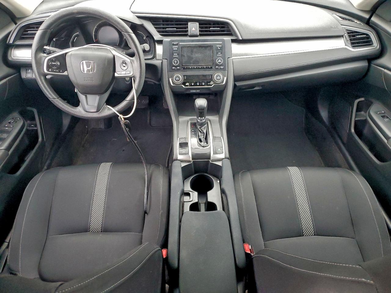 2016 HONDA CIVIC LX photo 8