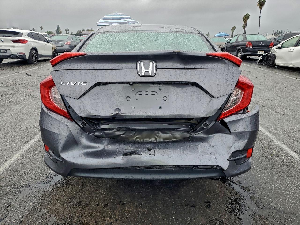2016 HONDA CIVIC LX photo 6