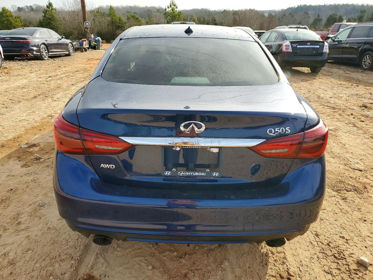 2018 INFINITI Q50 LUXE photo 11