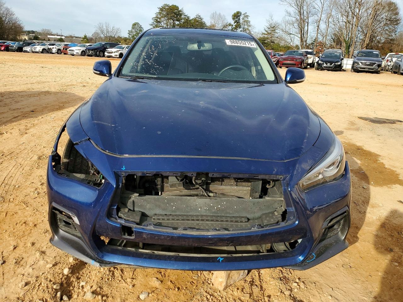 2018 INFINITI Q50 LUXE photo 9