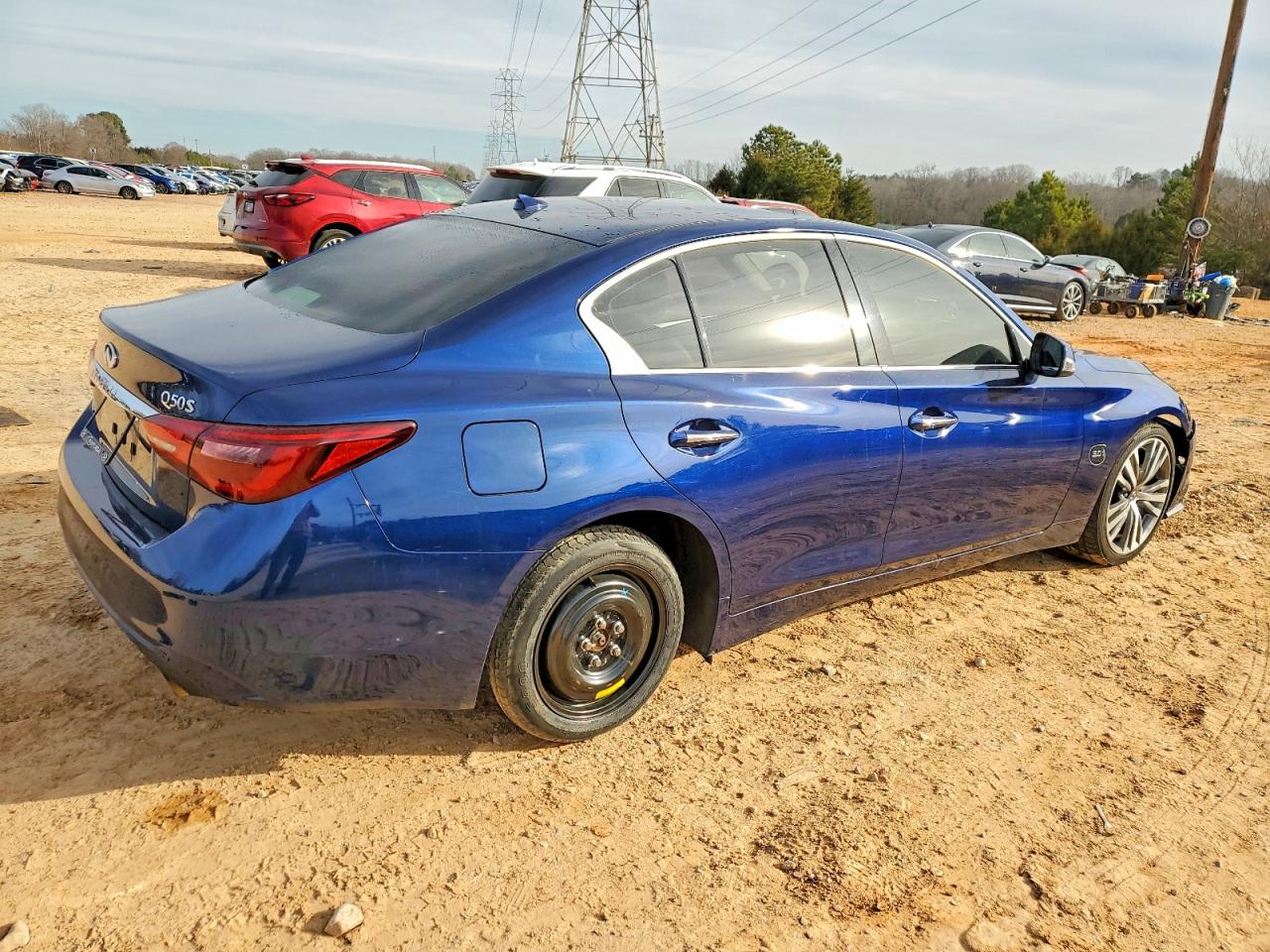2018 INFINITI Q50 LUXE photo 5