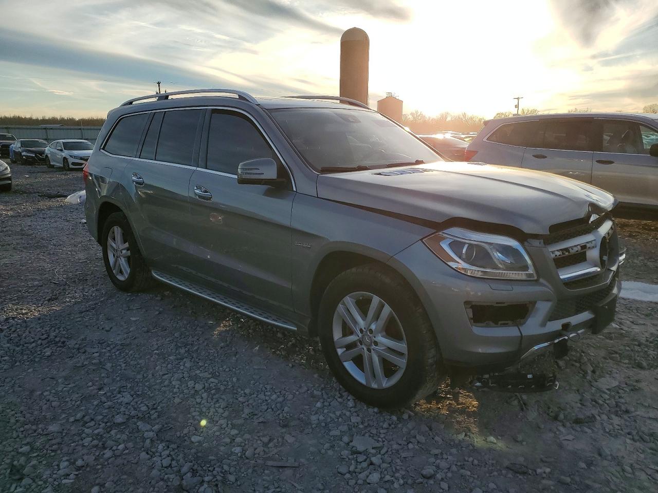 2016 MERCEDES-BENZ GL 450 4MATIC photo 4