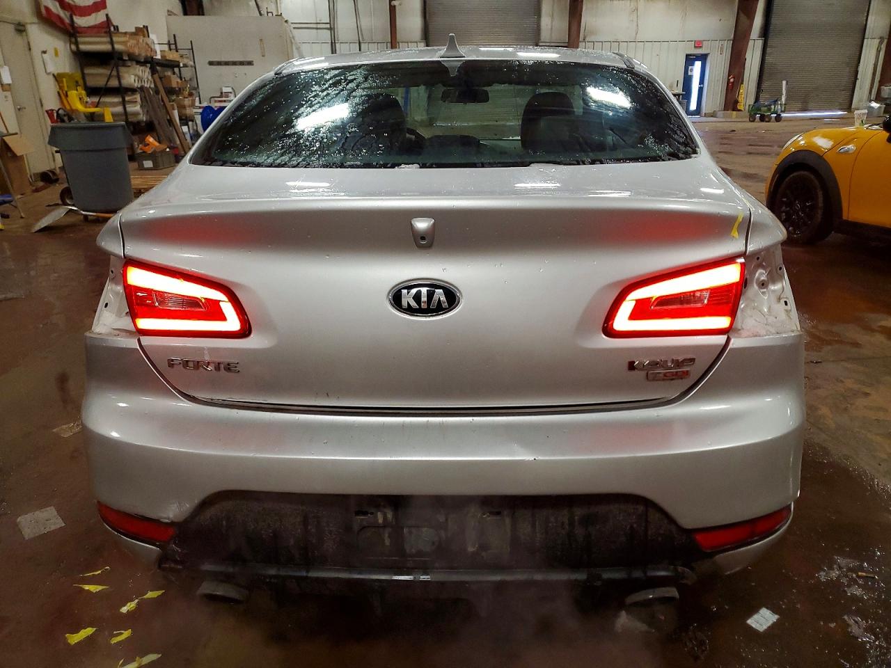 2014 KIA FORTE SX photo 6