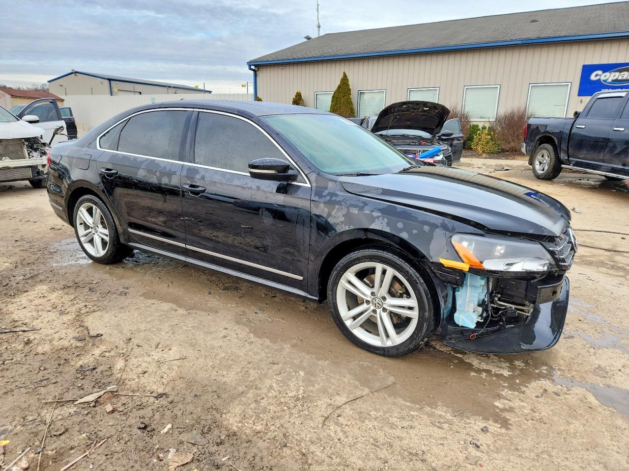 2014 VOLKSWAGEN PASSAT SEL photo 4