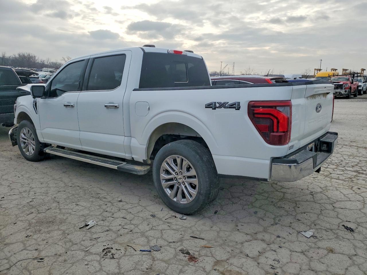 2024 FORD F150 LARIAT photo 3