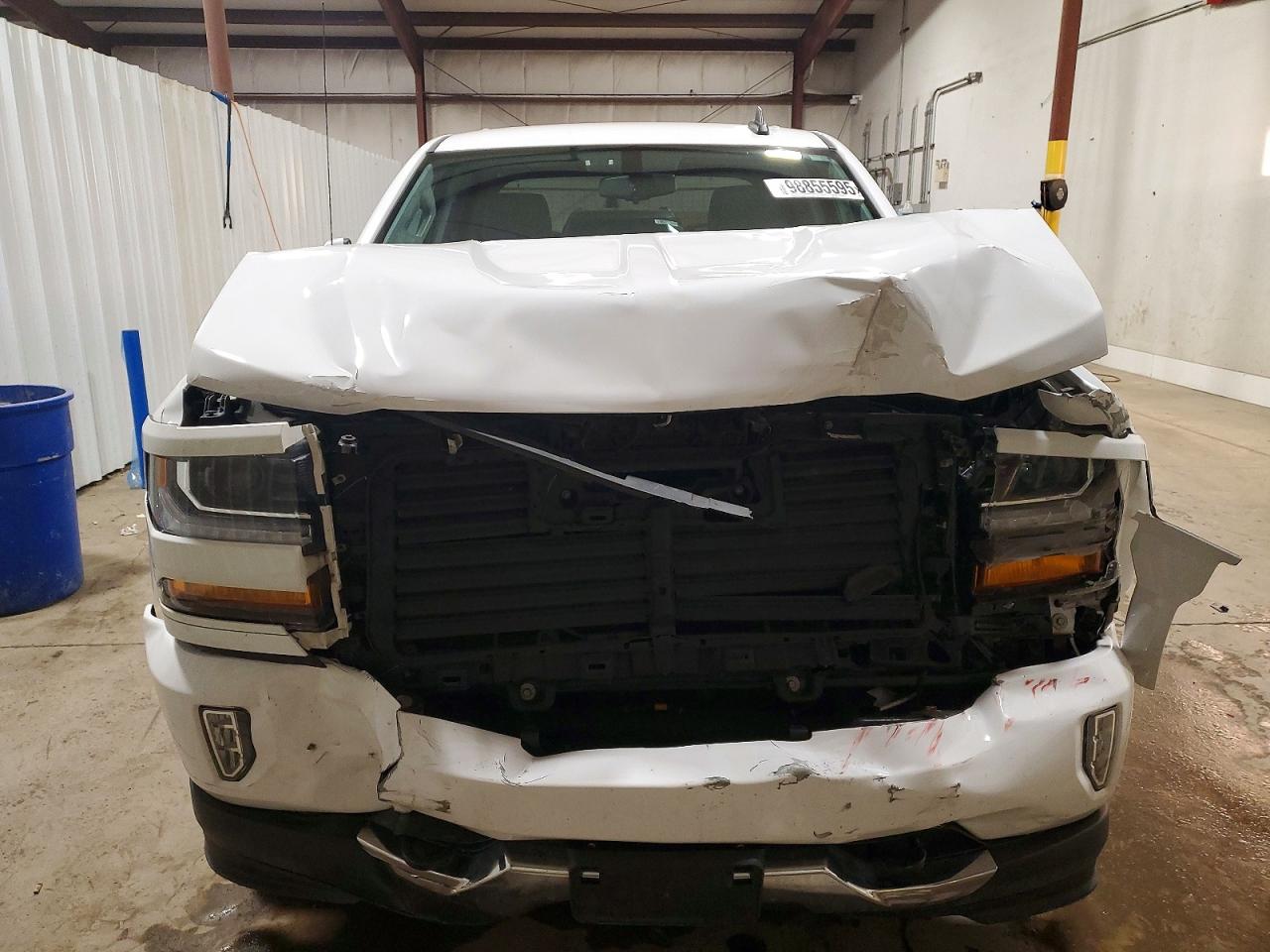 2018 CHEVROLET SILVERADO K1500 LT photo 5