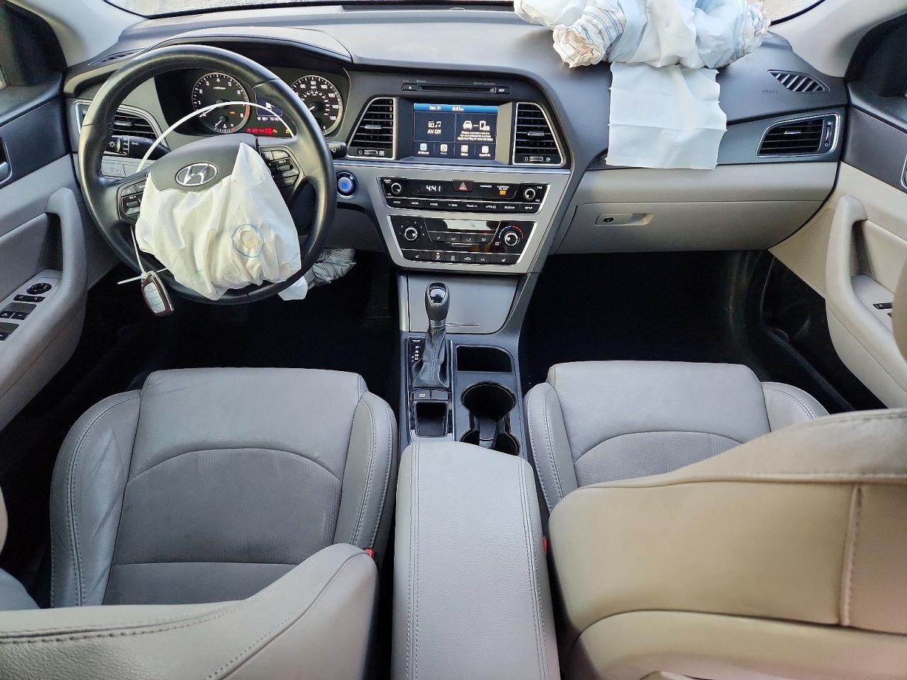 2016 HYUNDAI SONATA SPORT photo 15