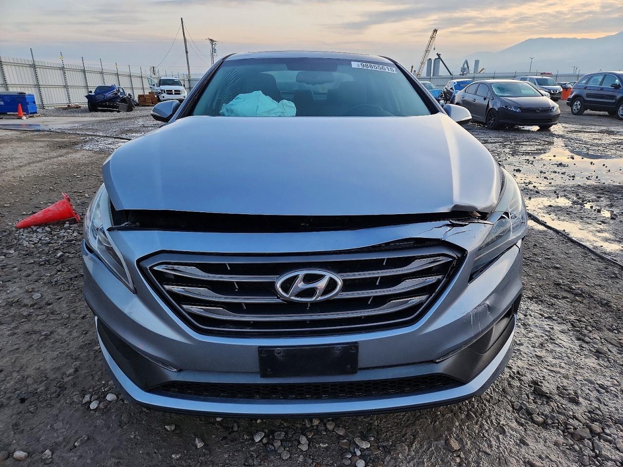 2016 HYUNDAI SONATA SPORT photo 9