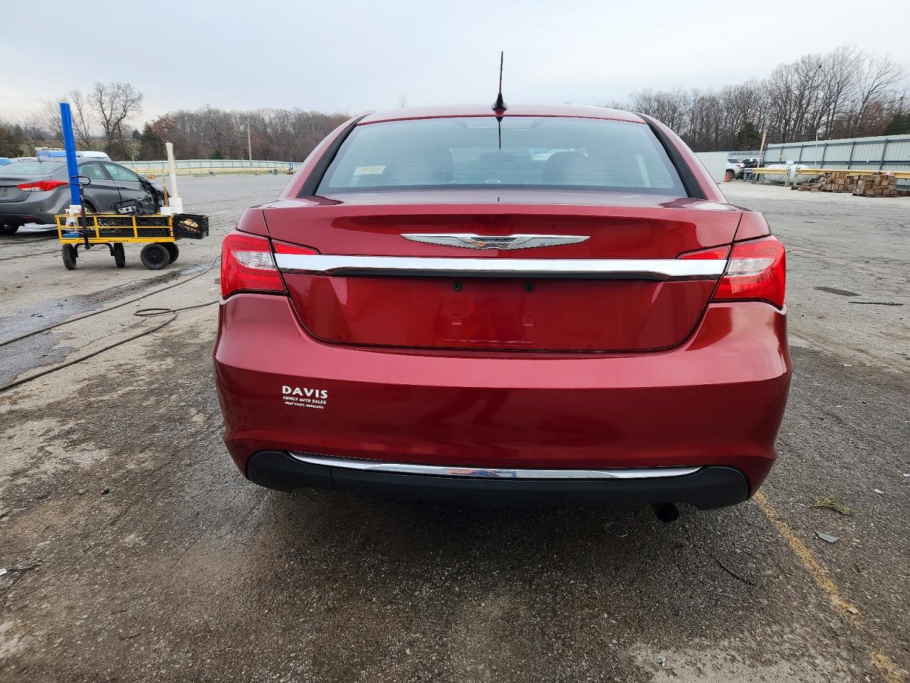 2013 CHRYSLER 200 LX photo 6