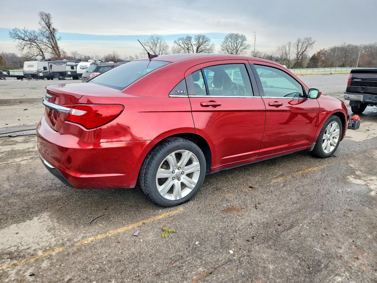 2013 CHRYSLER 200 LX photo 3