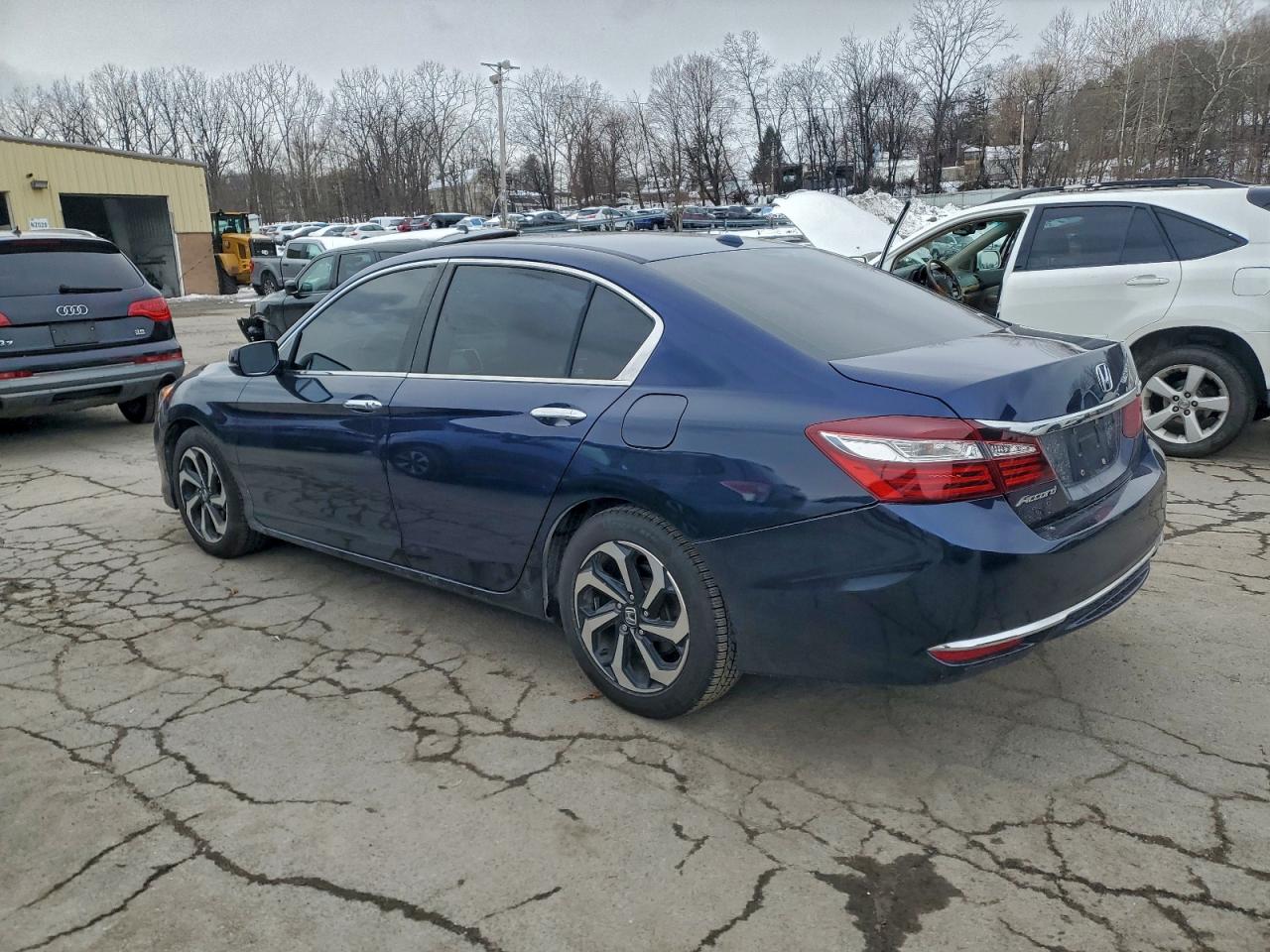 2017 HONDA ACCORD EXL photo 3