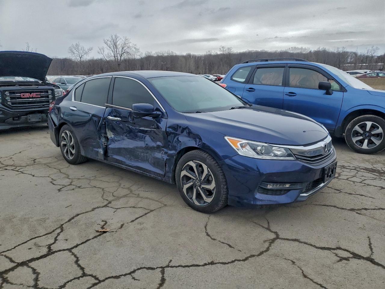 2017 HONDA ACCORD EXL photo 7
