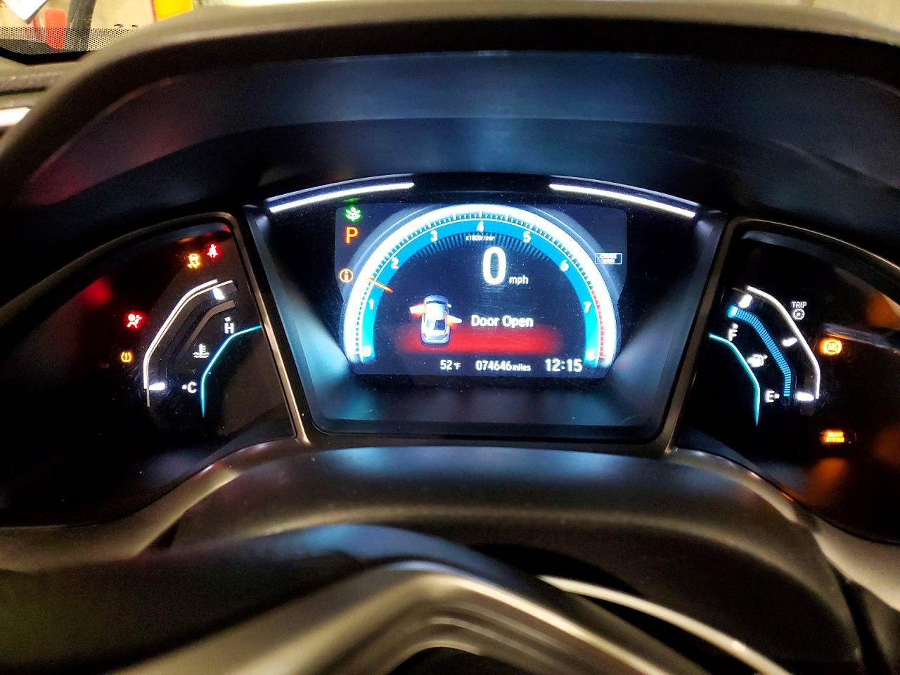 2017 HONDA CIVIC EX photo 17