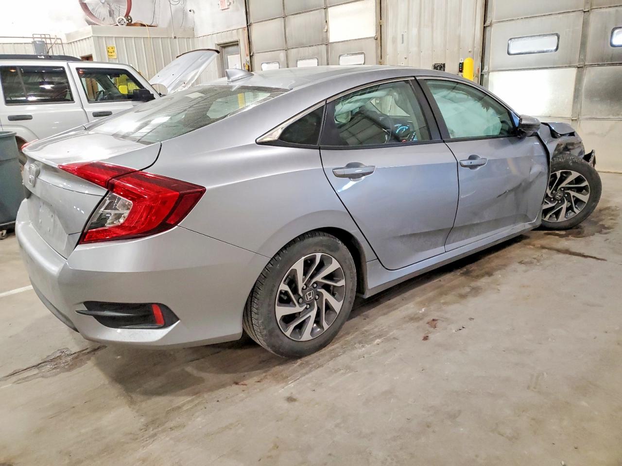 2017 HONDA CIVIC EX photo 5