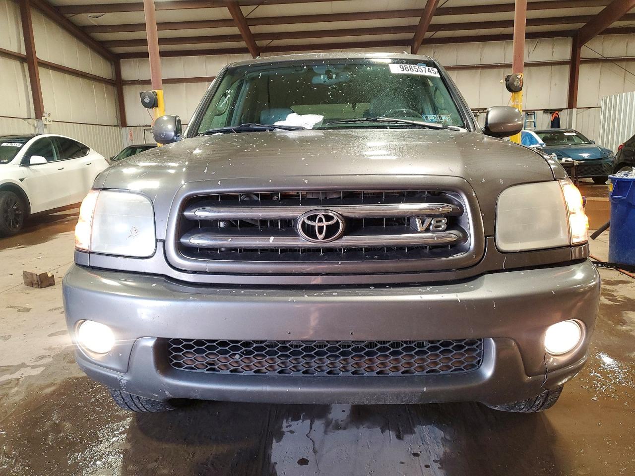 2004 TOYOTA SEQUOIA LIMITED photo 5