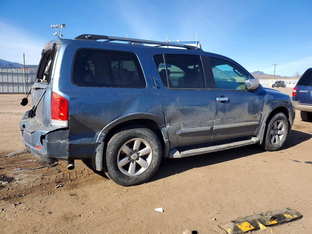 2011 NISSAN ARMADA SV photo 5