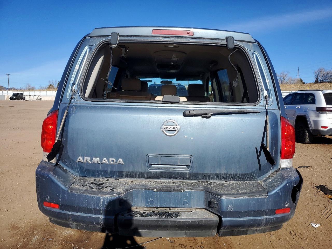 2011 NISSAN ARMADA SV photo 11
