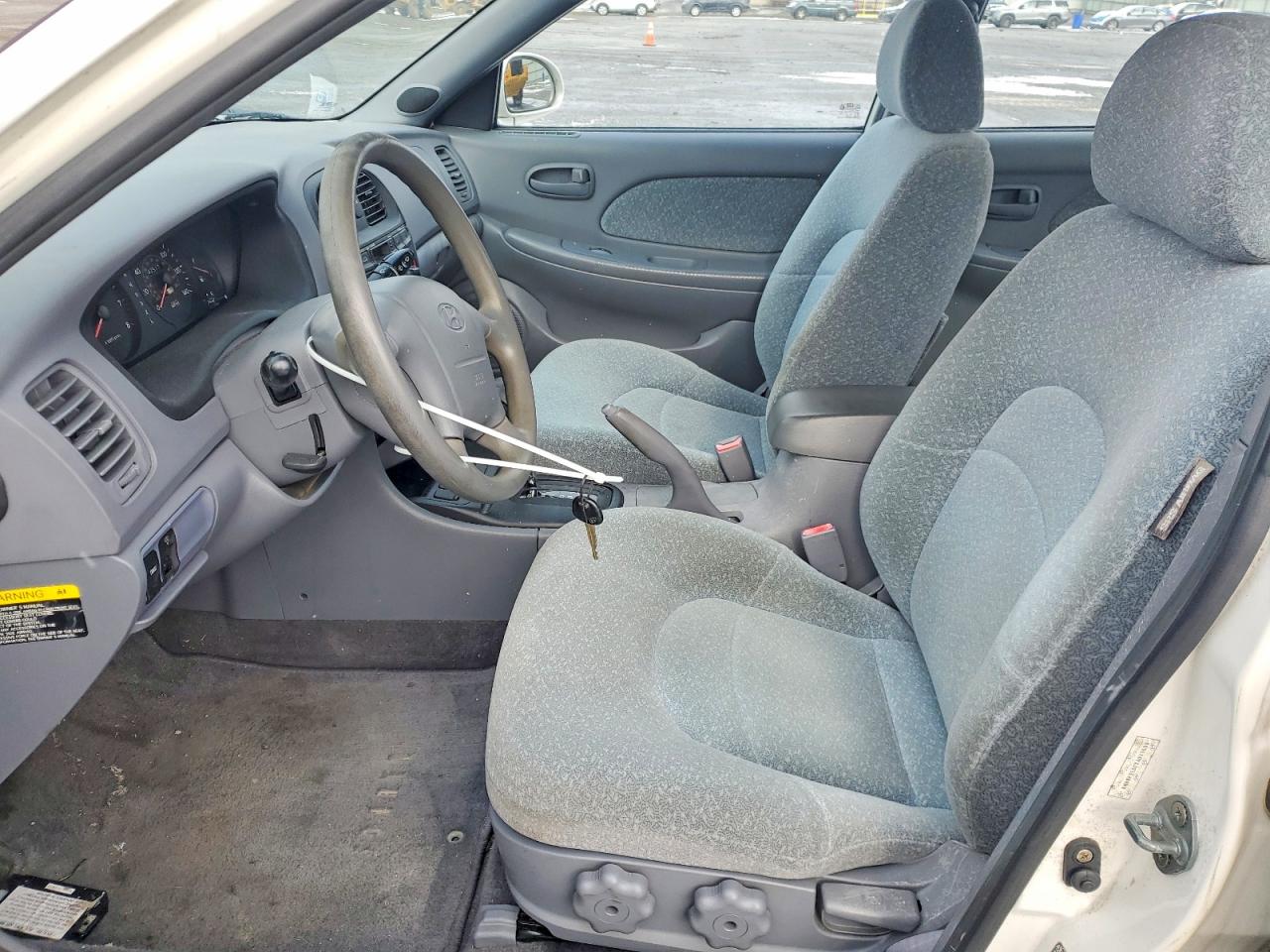 1999 HYUNDAI SONATA GL photo 7