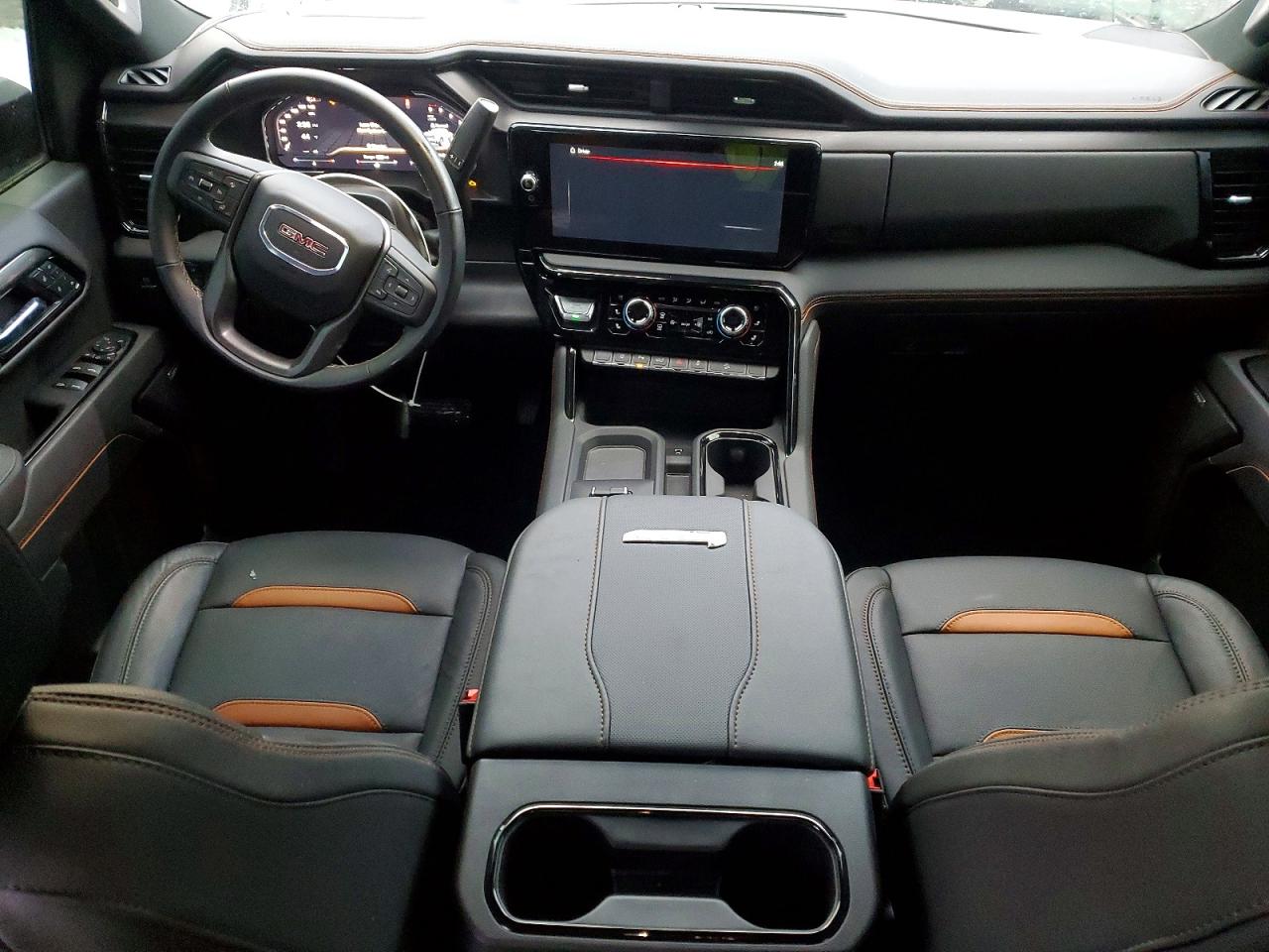 2025 GMC SIERRA K2500 AT4 photo 8