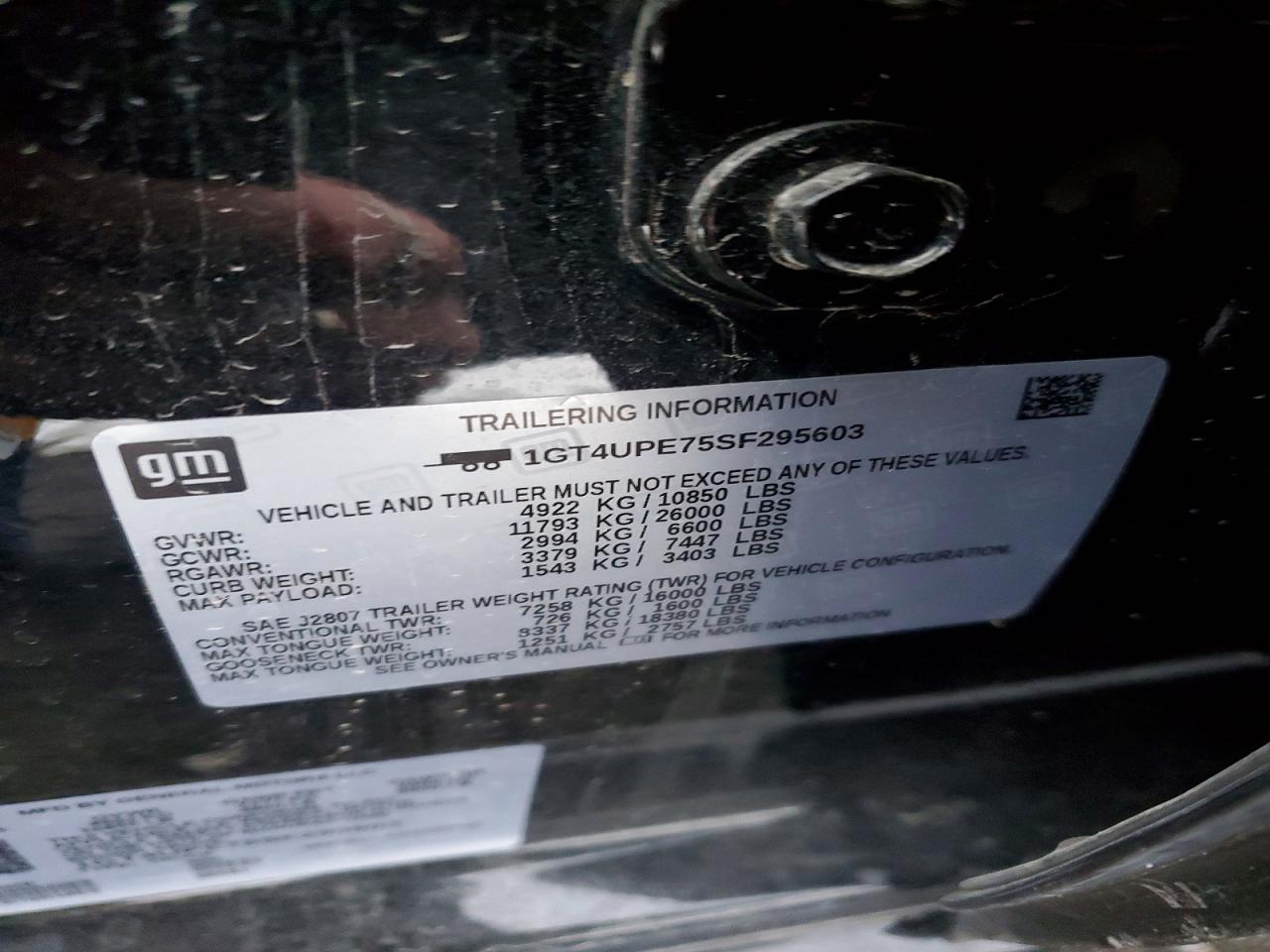 2025 GMC SIERRA K2500 AT4 photo 12