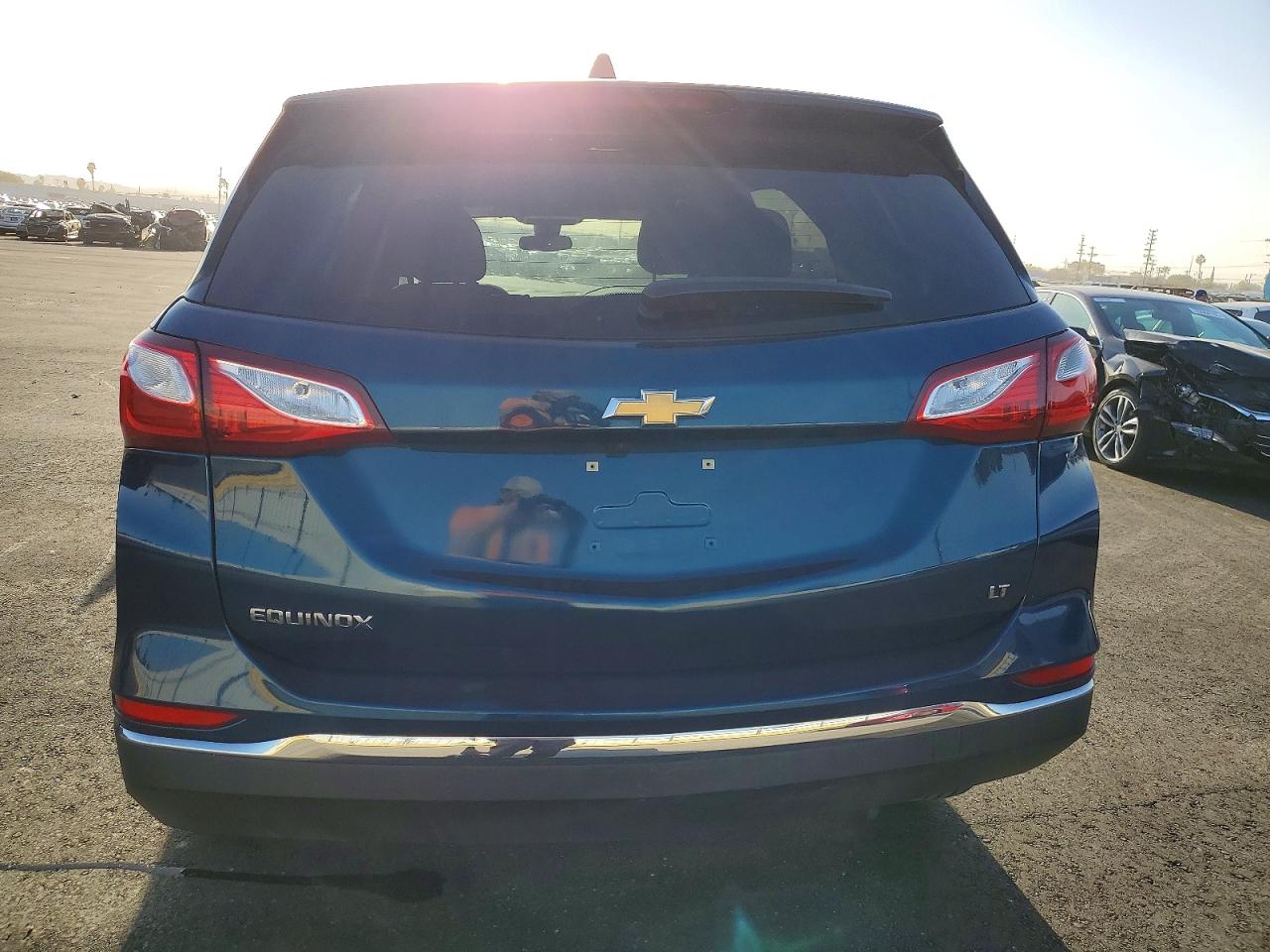 2021 CHEVROLET EQUINOX LT photo 6