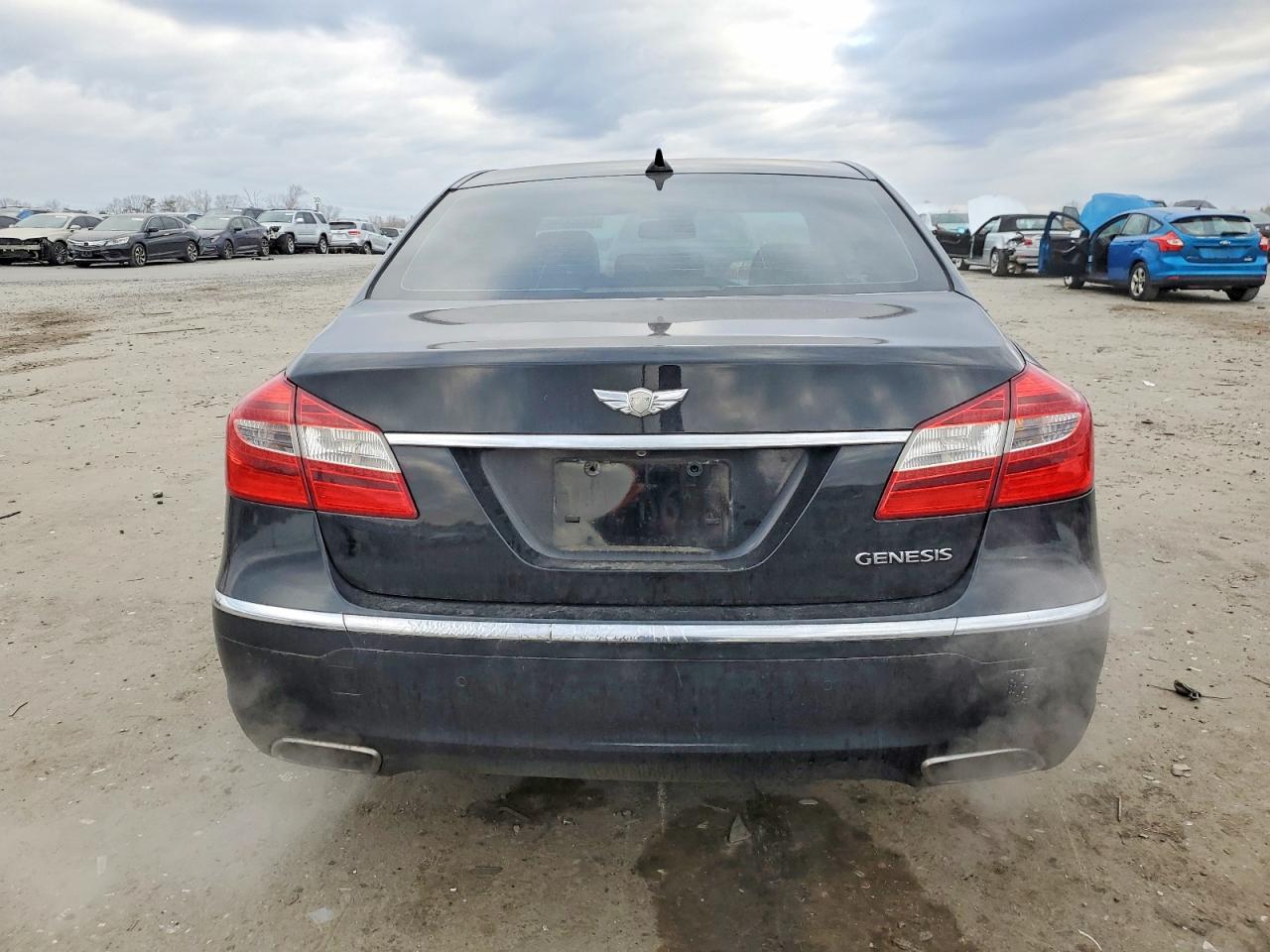 2013 HYUNDAI GENESIS 3.8L photo 11