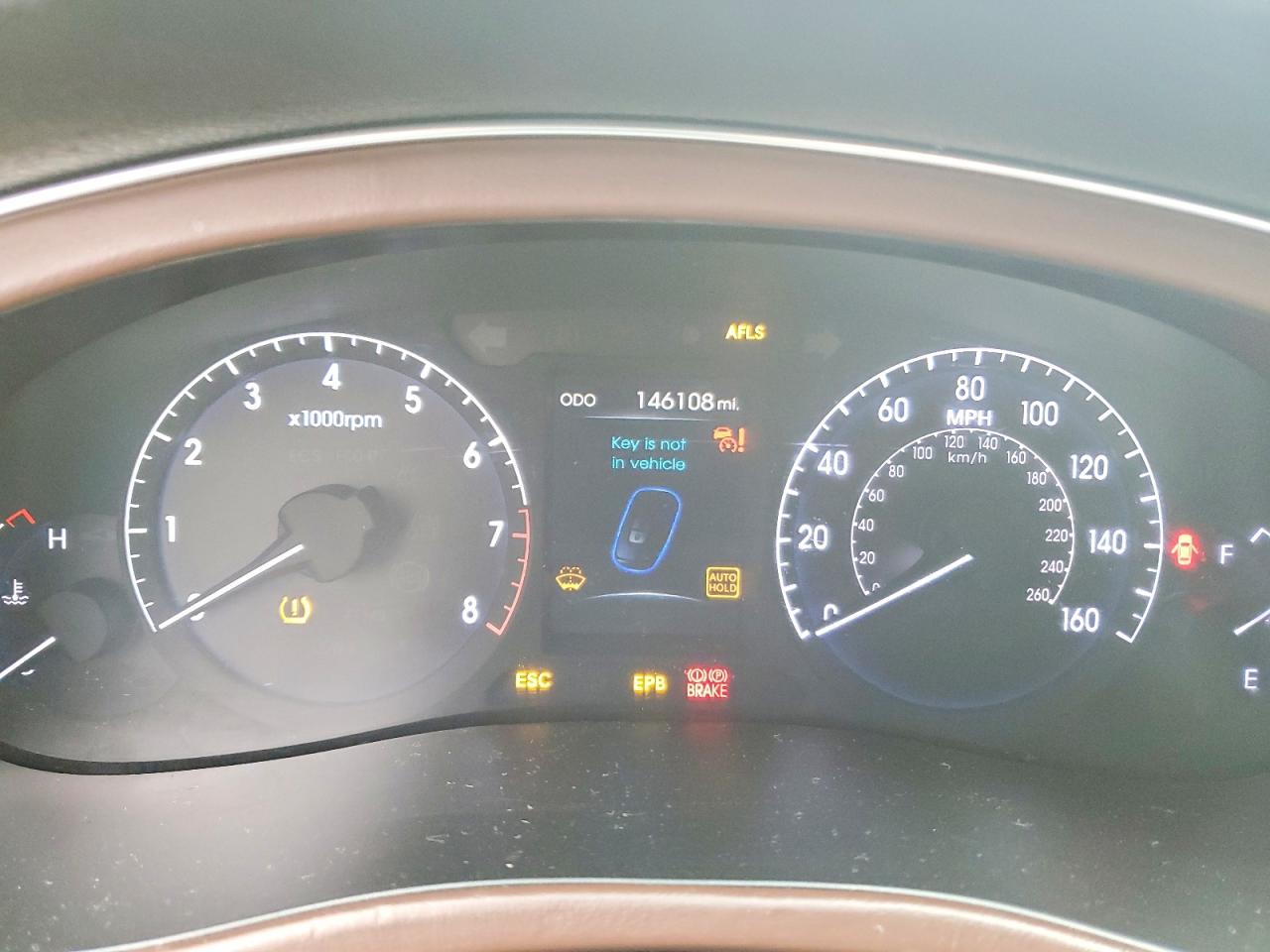 2013 HYUNDAI GENESIS 3.8L photo 17