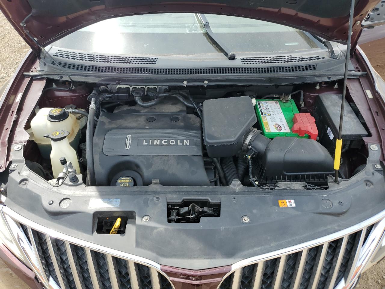 2011 LINCOLN TOWNHOUSE MKX photo 21