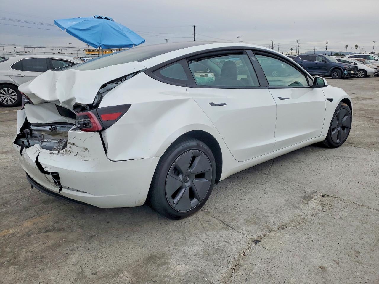 2023 TESLA MODEL 3 photo 3