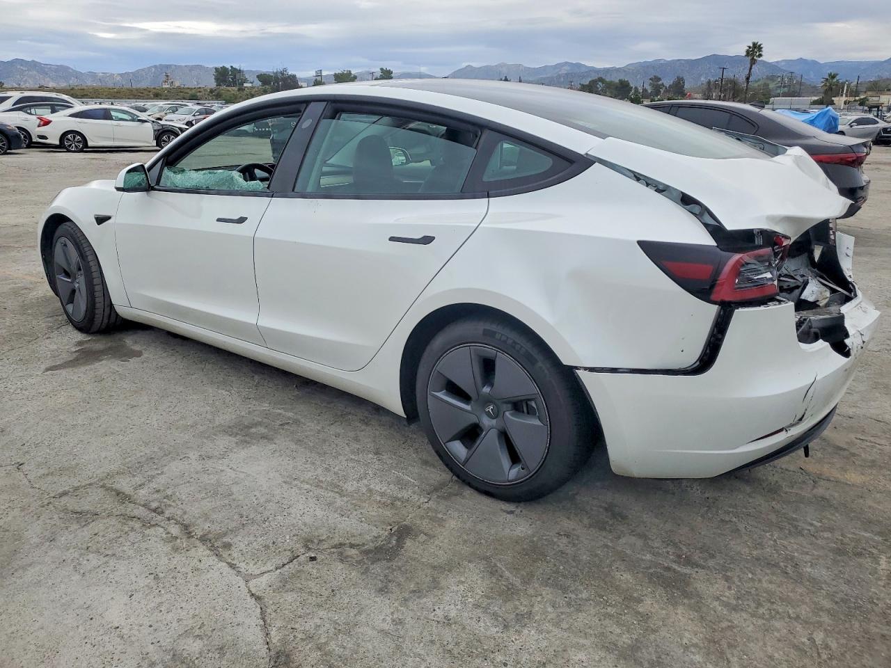2023 TESLA MODEL 3 photo 2