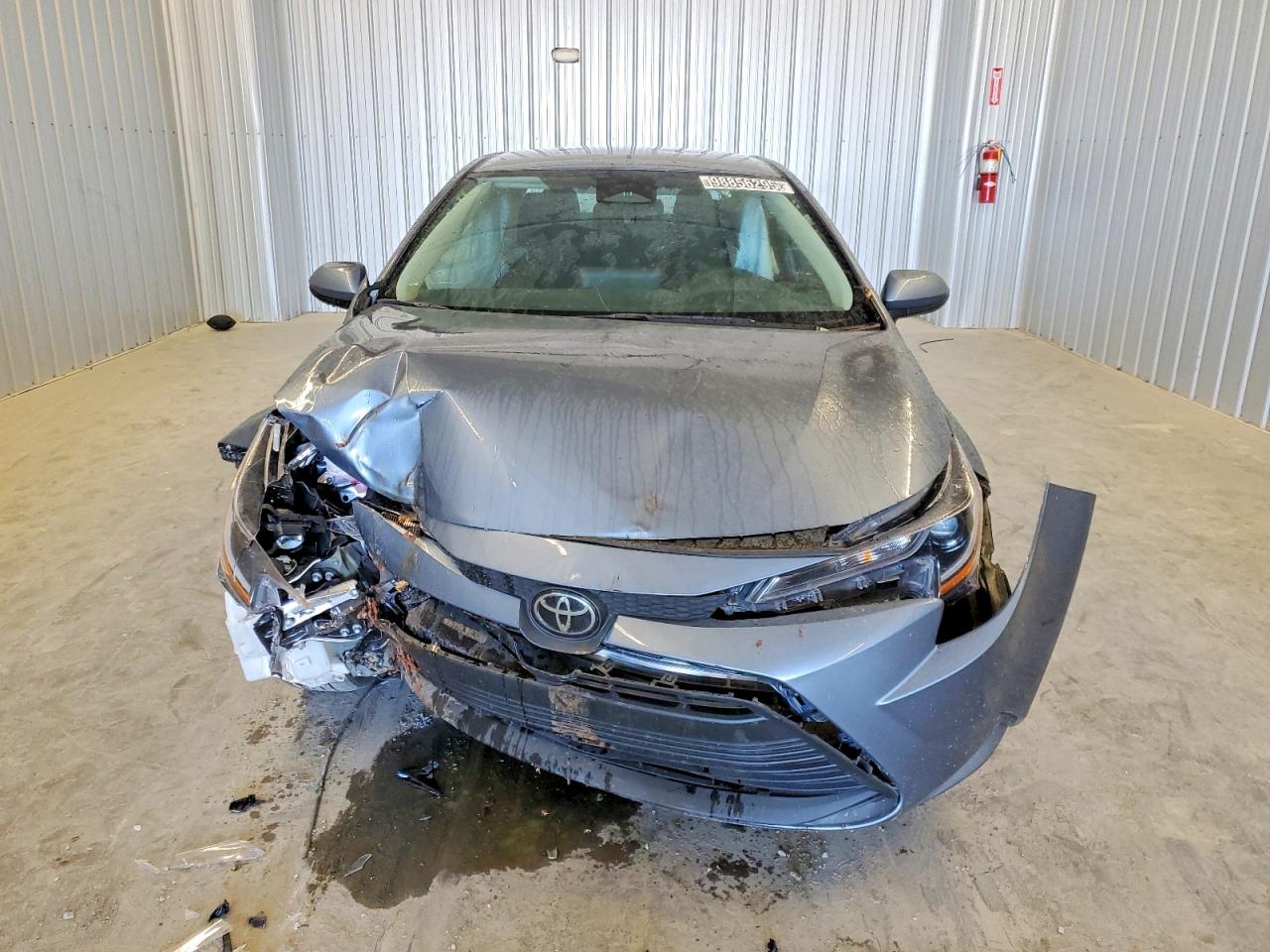 2025 TOYOTA COROLLA LE photo 5