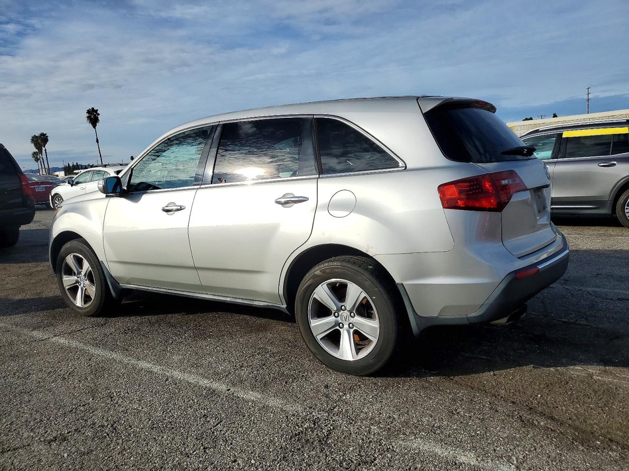 2013 ACURA MDX photo 2