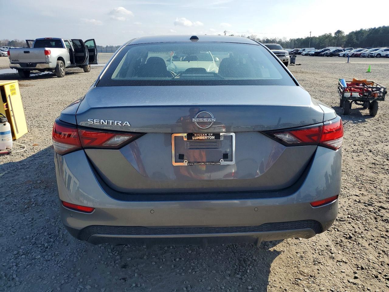 2025 NISSAN SENTRA SV photo 11