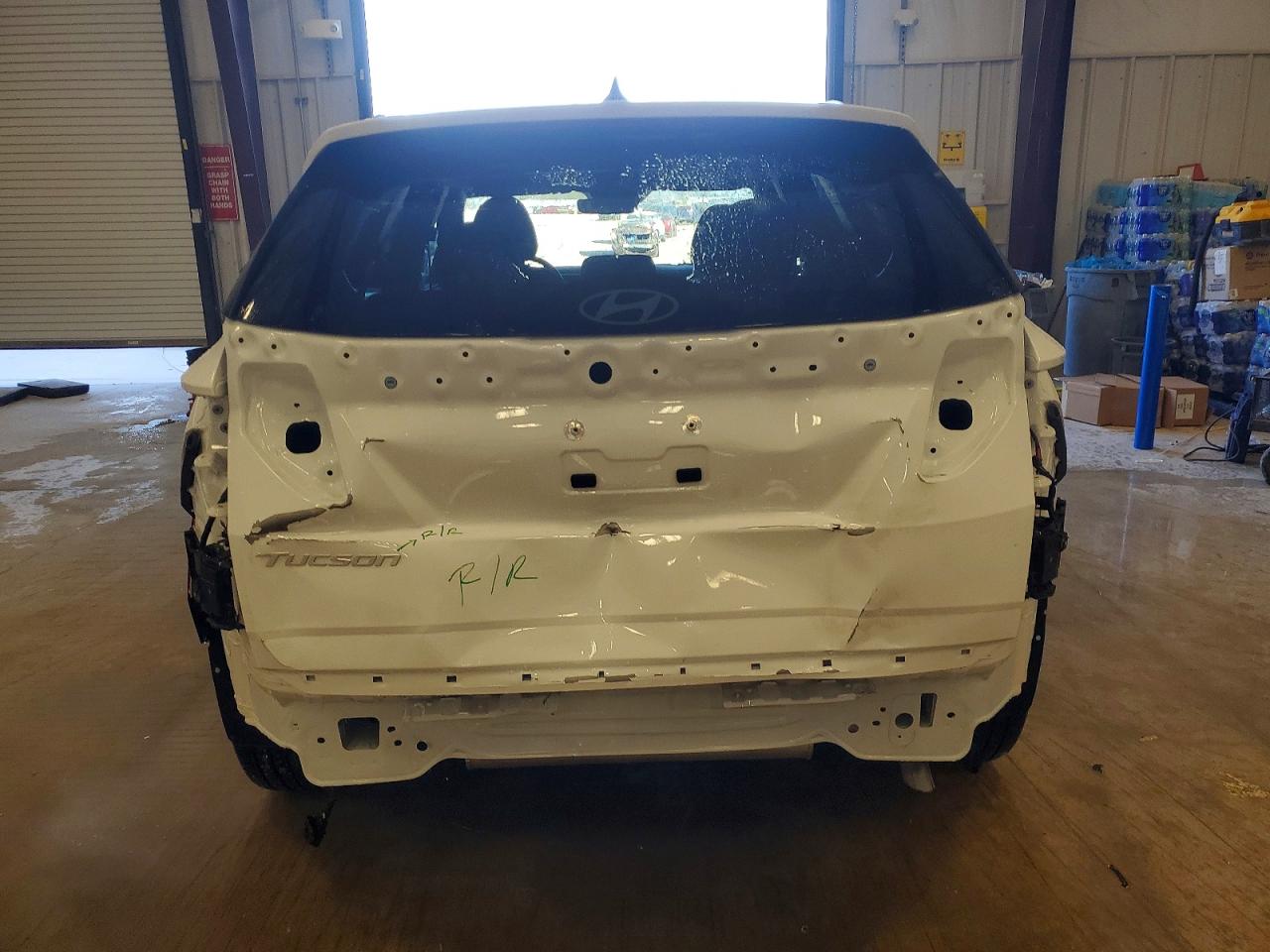 2026 HYUNDAI TUCSON SEL photo 6